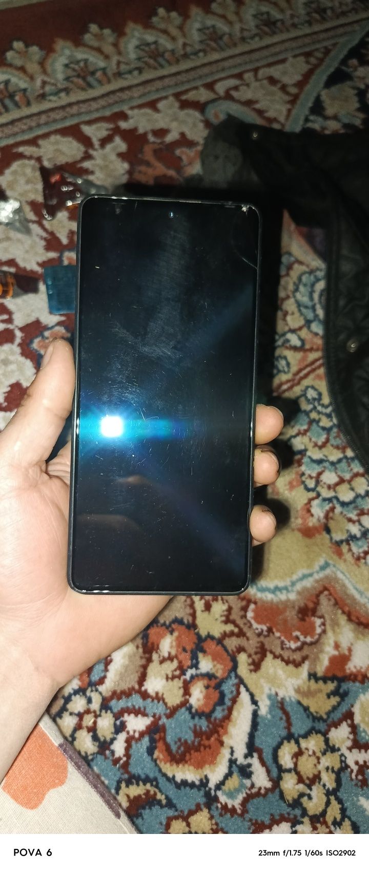 Telefon sotiladi