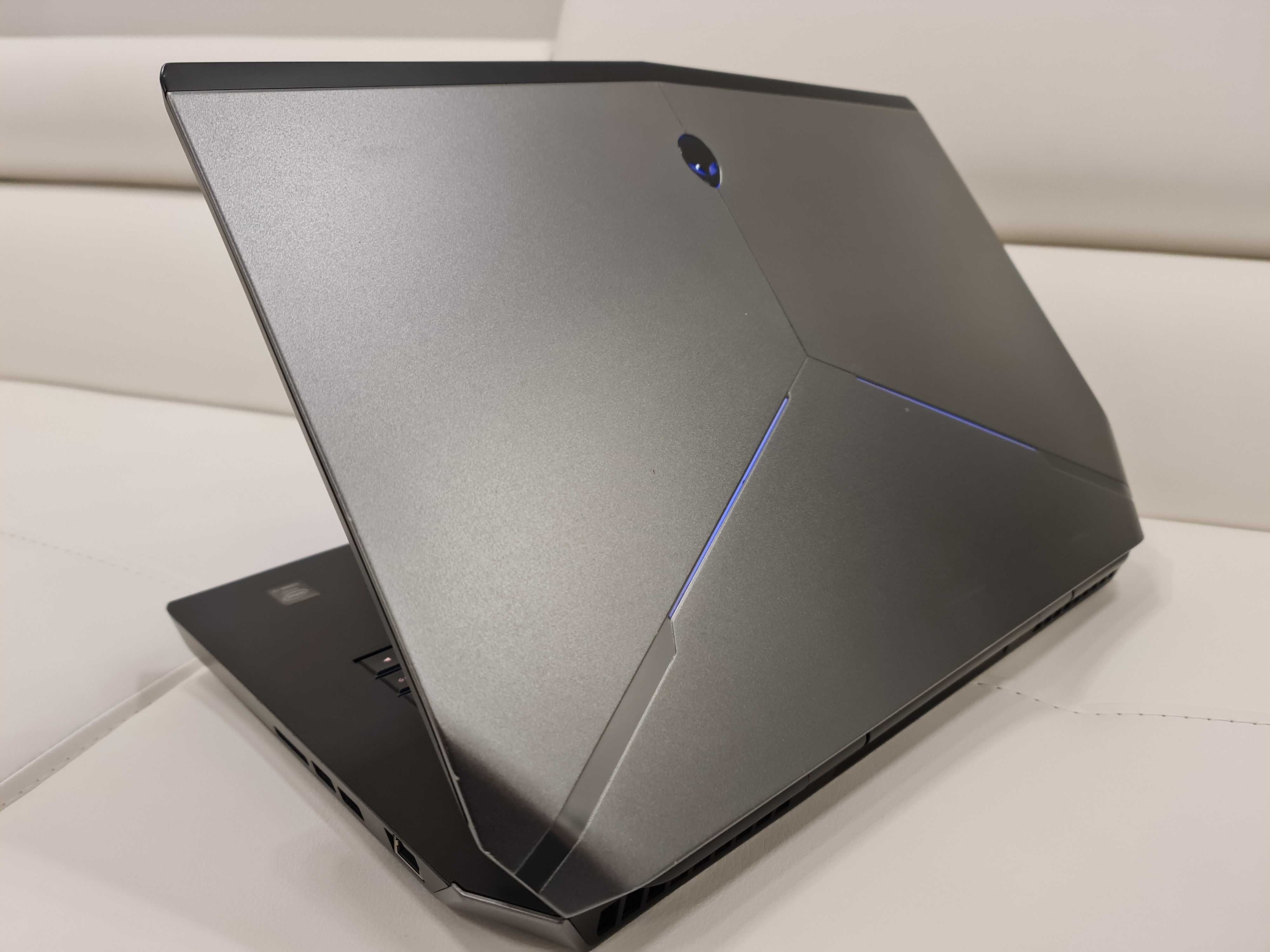 Laptop gaming ALIENWARE ,intel core i7- ,video 6 gb, touchscreen 4k