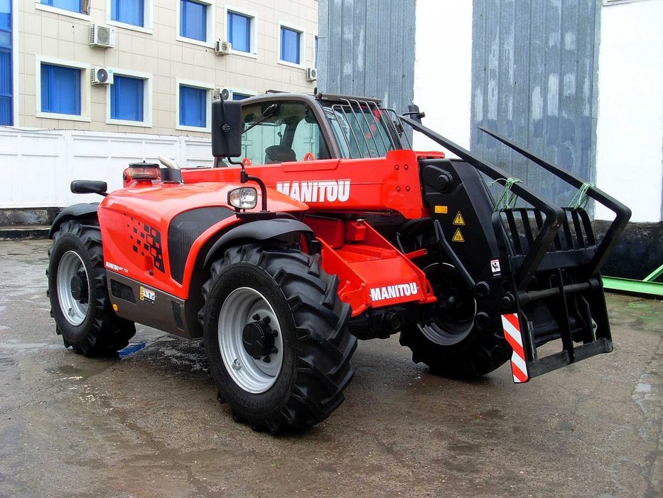 Телескопический погрузчик Manitou MT 732