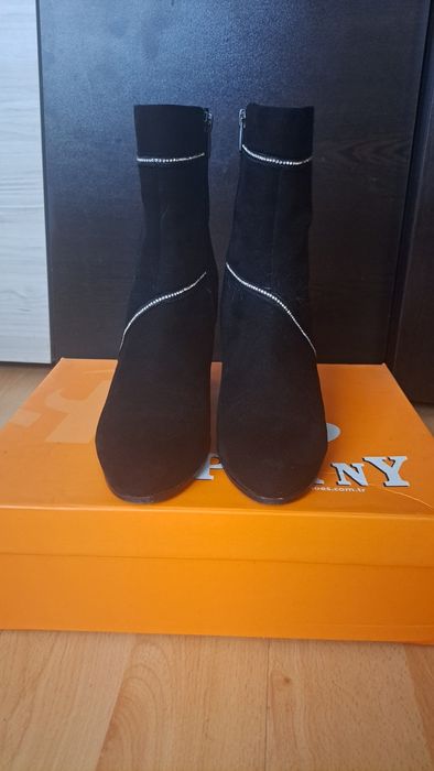 Дамски боти естествен велур