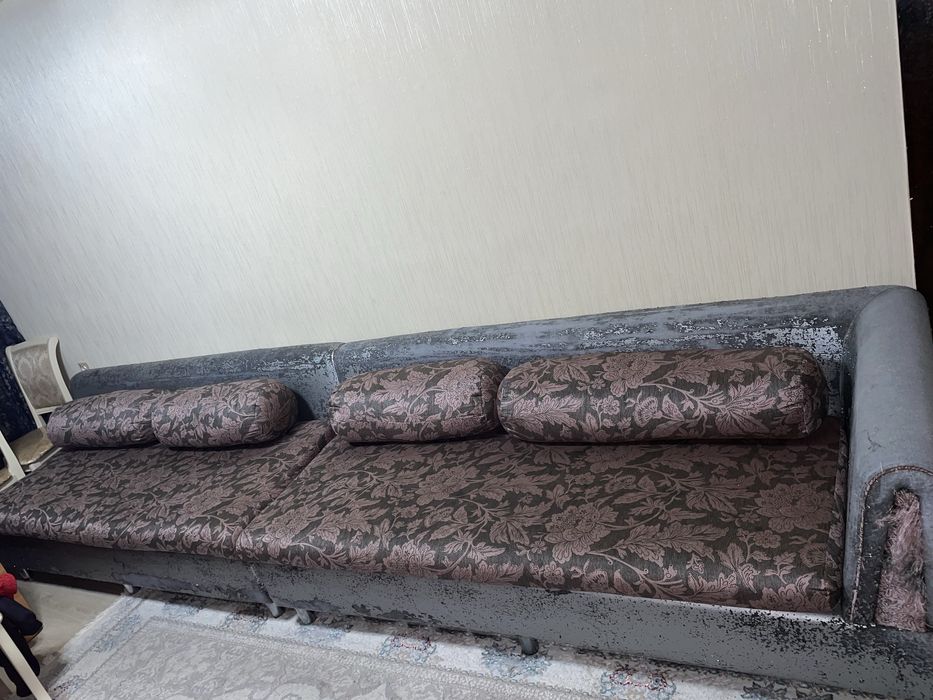 Продам/отдам диван (390х90) срочно!