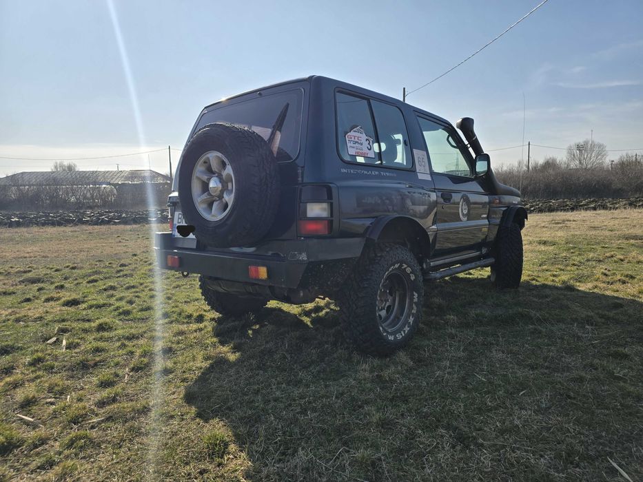 Mitsubishi Pajero 2.5d cu Blocant
