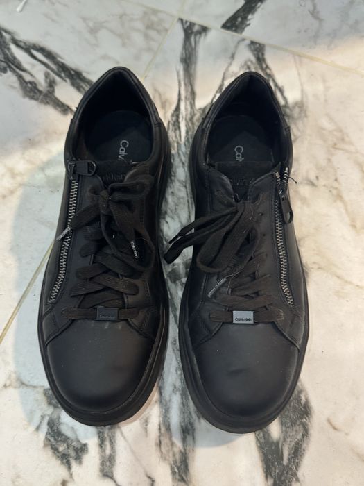 обувки Calvin Klein Leather