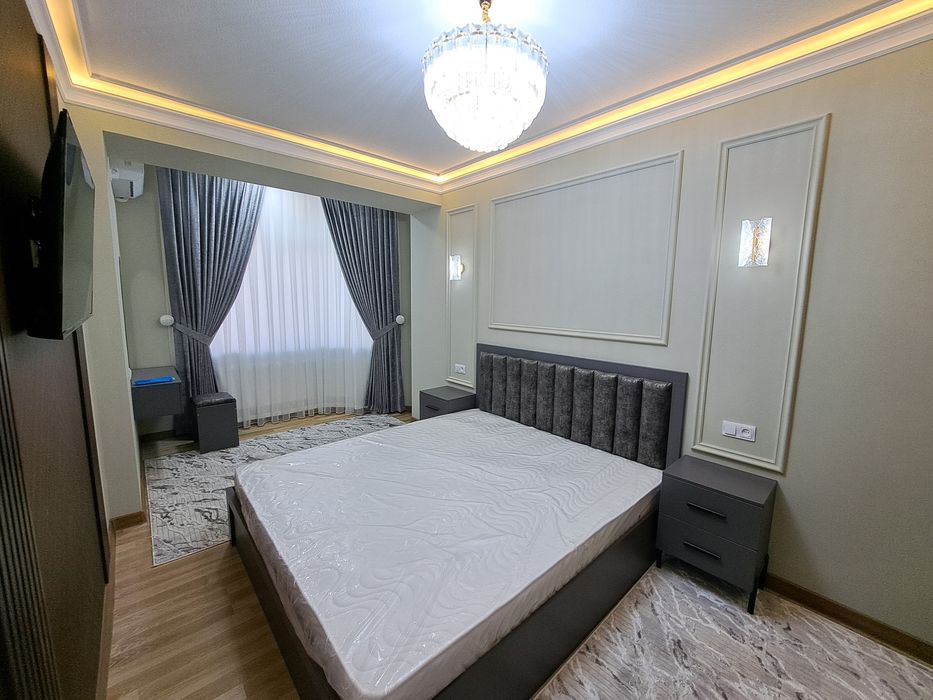 3 xonali lyuks kvartira sotiladi