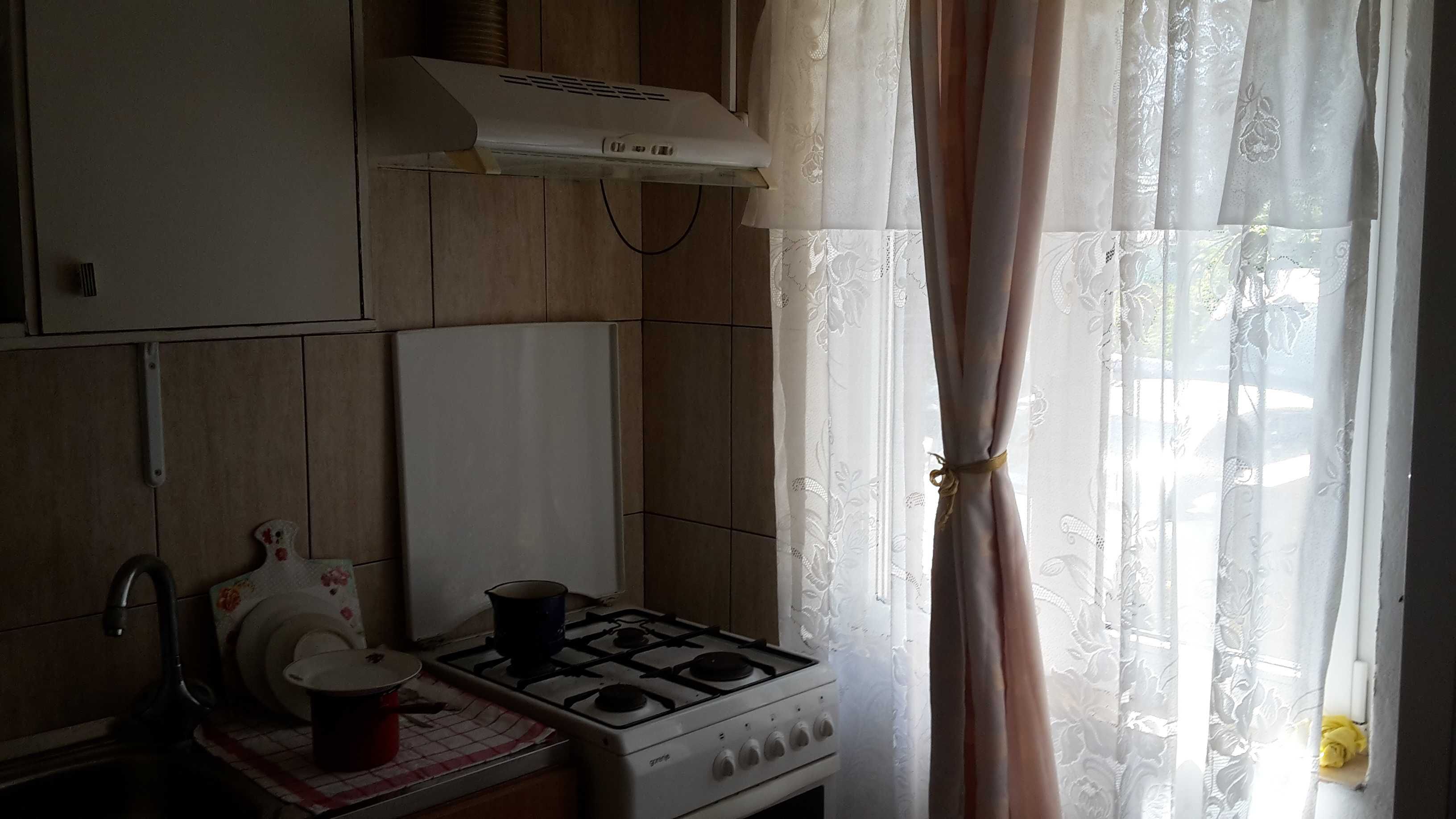 Casa cu 5.000 mp intravilan, Goiești, str. Principala, 18 km Craiova