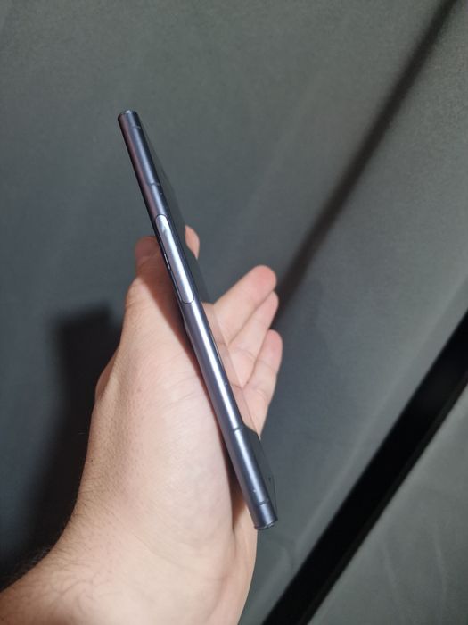 Sony Xperia XZ1 64gb/4gb ram