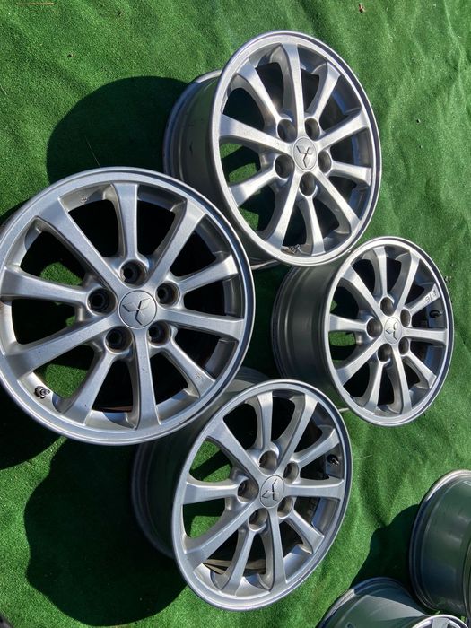 Jante 16 - Mitsubishi ASX . -
