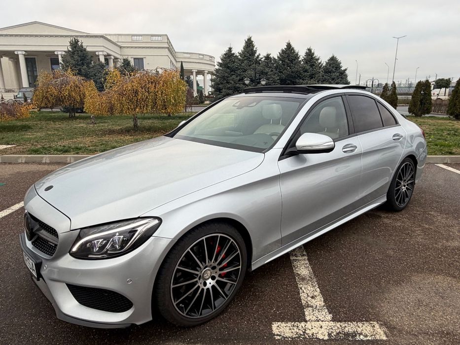 Mercedes-Benz C C 400 4Matic AMG line Full Dotări | Inmatriculată
