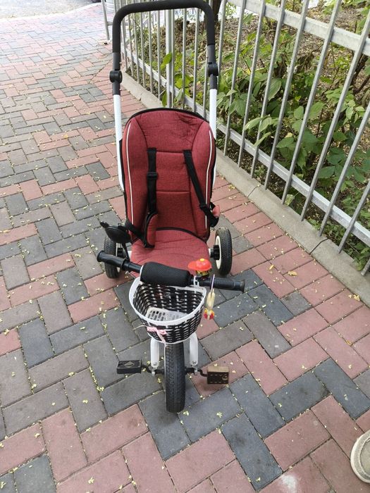 Tricicleta cu maner detasabil