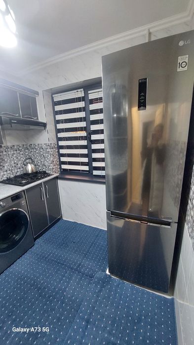 Vokzal 42 maktab oldida 3 xona kvartira Ijaraga Beriladi