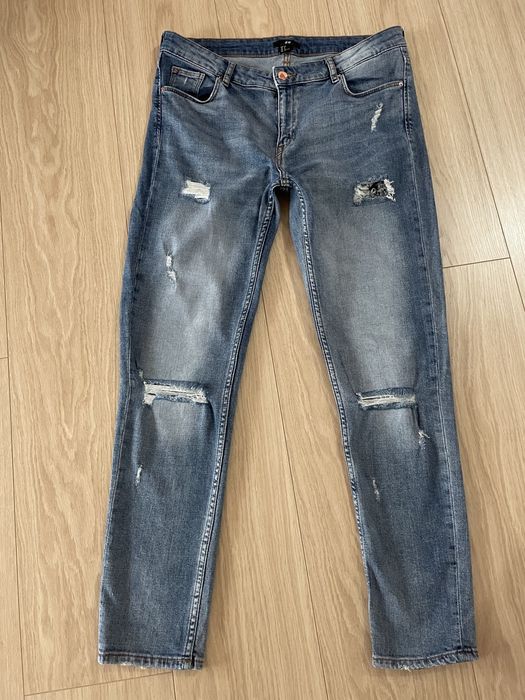 Blugi dama H&M cu rupturi
