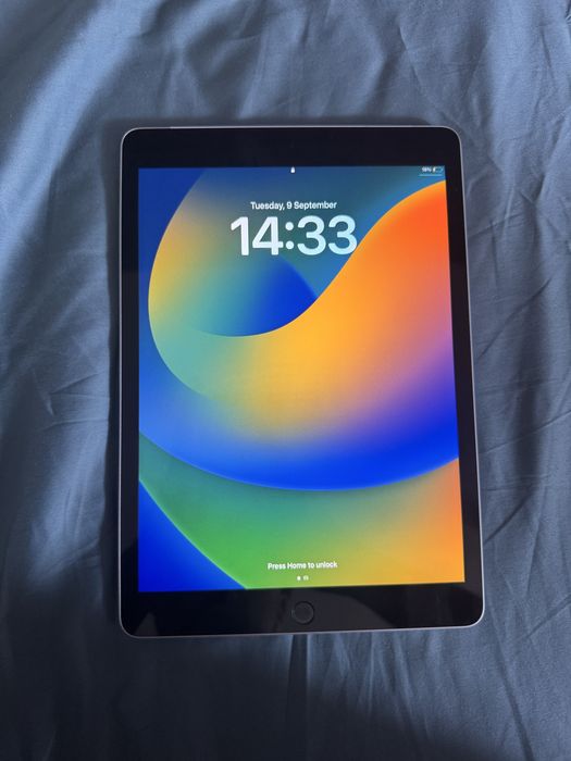 Ipad generatia 9, pret negociabil