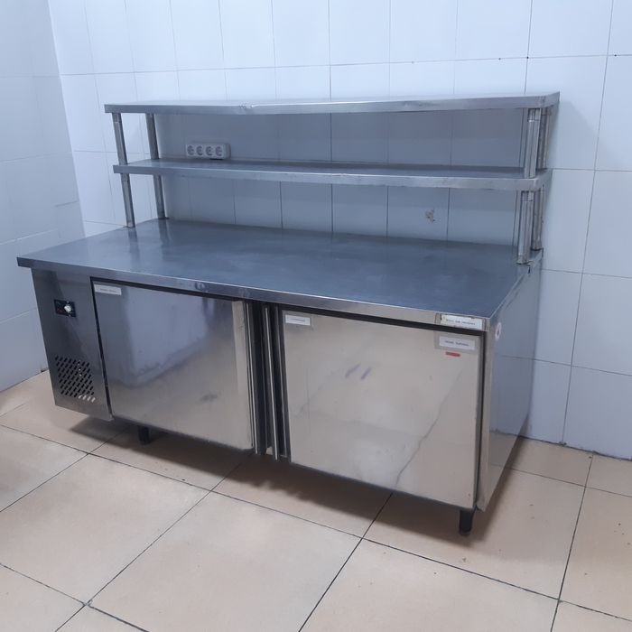 Промышленная электролита и духовая печь и  Фритюрница