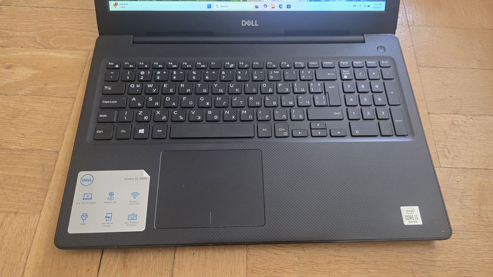 Dell Vostro 3590 15.6" i5-10210U 16GB RAM 256GB SSD