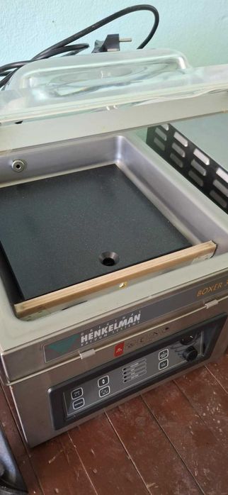 Вакумен уплътнител Henkelman Boxer 35