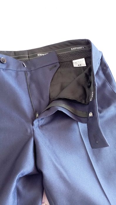 Costum nunta purtat o singura data. Mărimea 42.