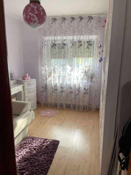 Apartament 3 camere ,spatios ,decomandat  Dorobanti 2