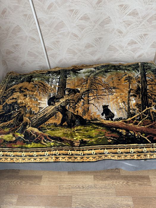 Настенный винтажный ковер.