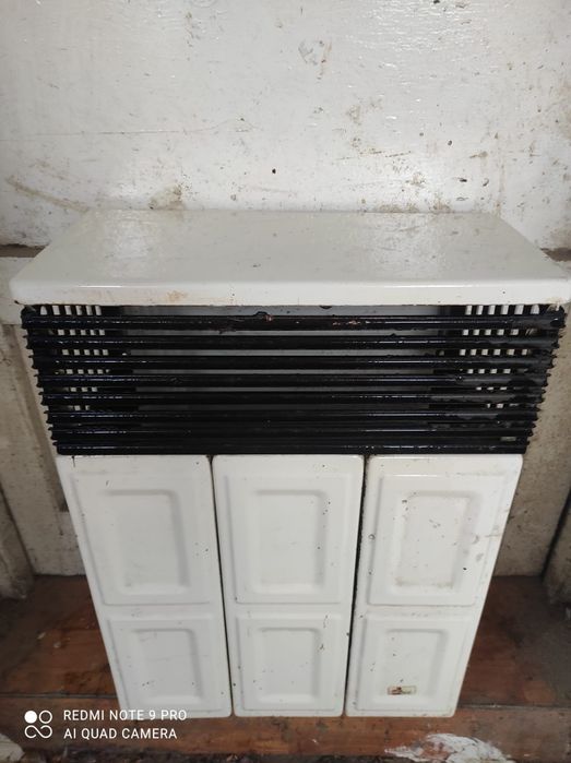 Convectoare pe gaze Lampart LB 20 La Coș Horn stare foarte bună.