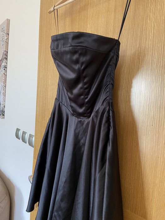 Официална рокля