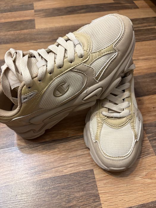 Adidasi Champion Chris W