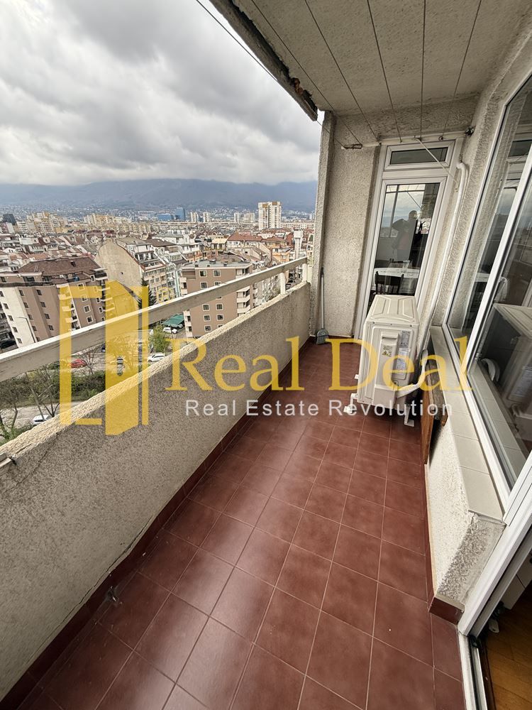 Дава се под наем Тристаен апартамент в София, Хиподрума - 115 кв.м за 650 € - Снимка #10