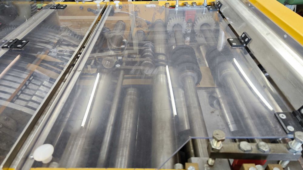 Masina de  fabricat  pungi  de  hartie tip Lidl-s.h.