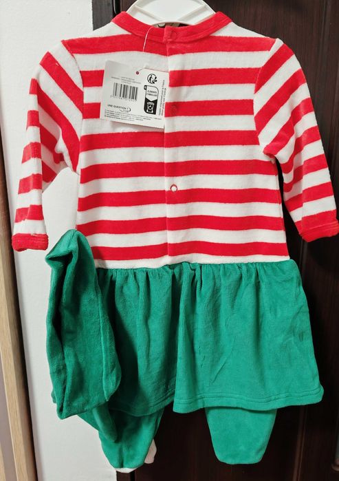 Costum de spiriduș nou cu eticheta