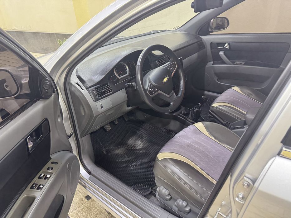 Jentra 2015 yil 2 pazitsa