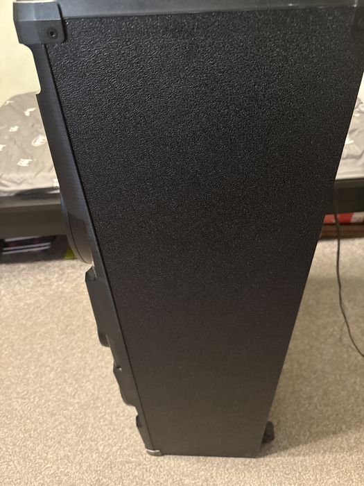 Dau la inchiriat boxa Poss 400w
