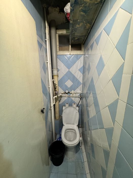 3/2/4 базар Кадышева ,Авиасозлар-4, метро Бекат-2,аренда 350 $