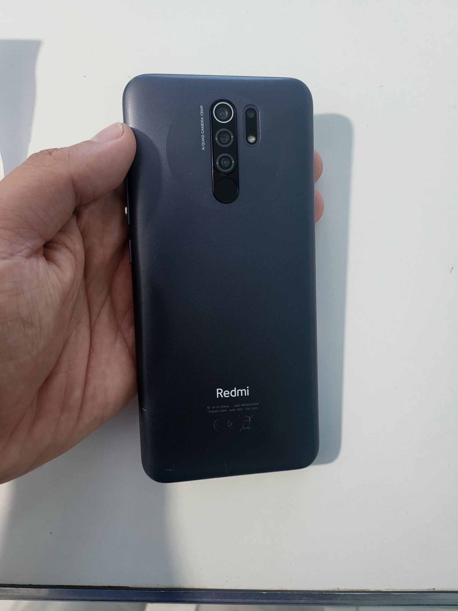 Redmi 9 3/32 ideal