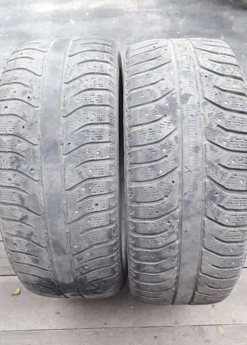 Зимние шины Bridgestone 225/55R16