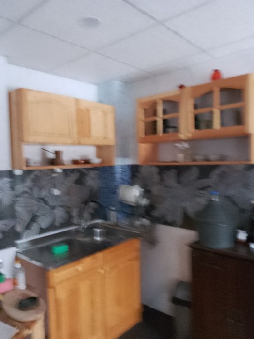 Квартира под наем  обзаведена