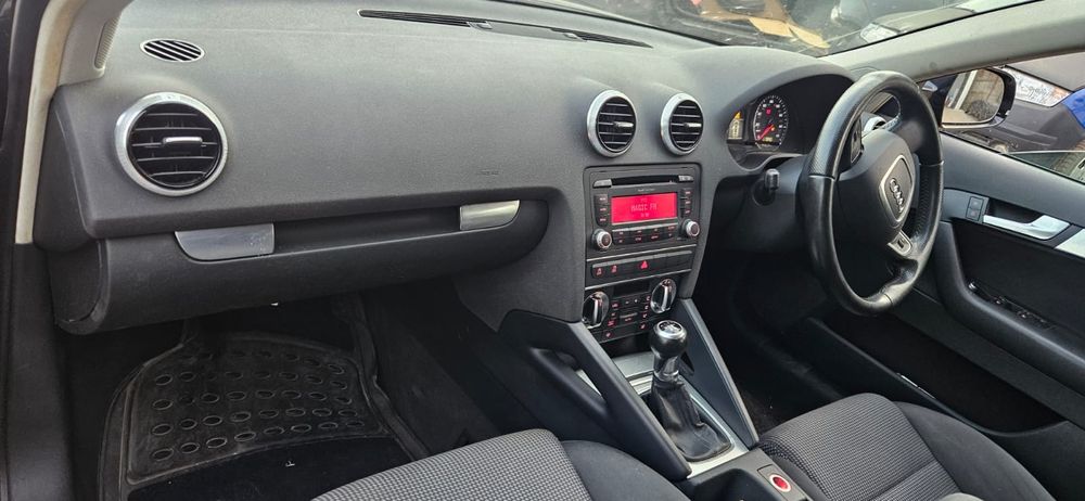 Capota motor Audi A3 8P / 1.6 Tdi / cod - CAY / an-2009-2013
