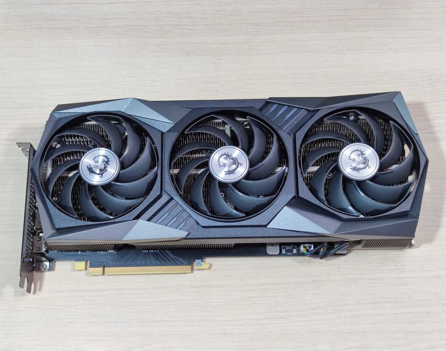 Placa RTX 3070 Msi GamingX Trio