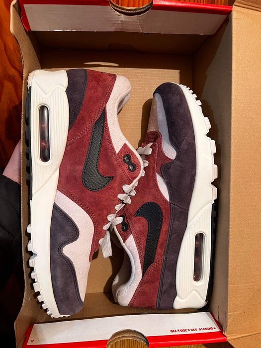 Nike Air Max 90/1 GREY/RED