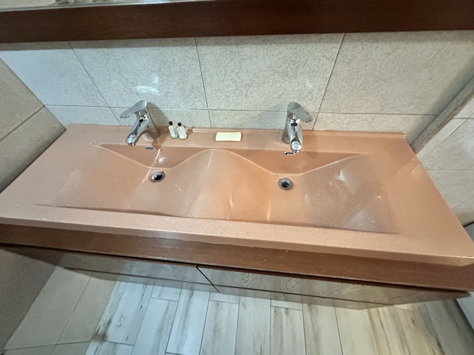 Vand chiuveta dubla si oglinda set