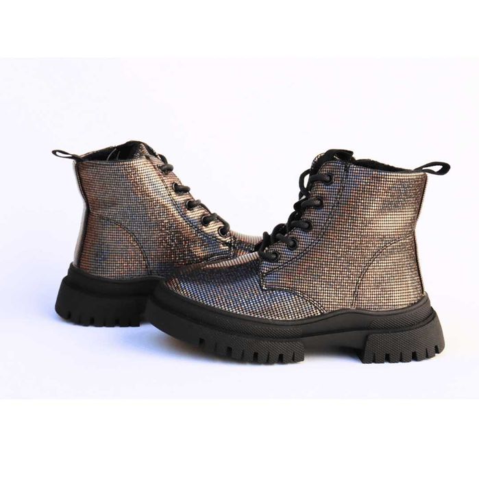 НОВО! Зимни боти за момиче с топъл хастар 25-30