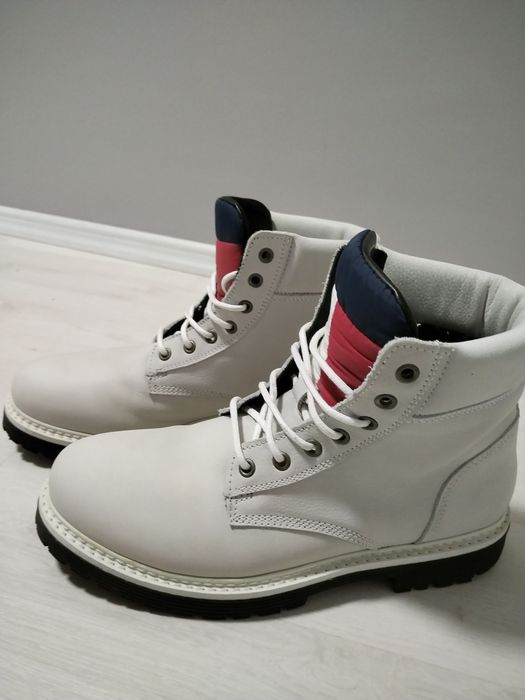 Ghete bocanci  barbati piele bovina Tommy Hilfiger 43