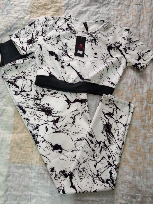 Новый костюм для фитнеса, йоги