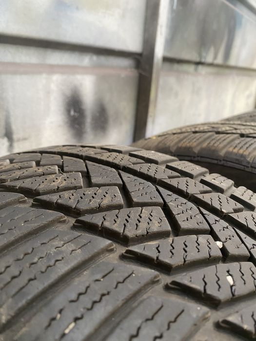 Зимни гуми Continental 225/45/18