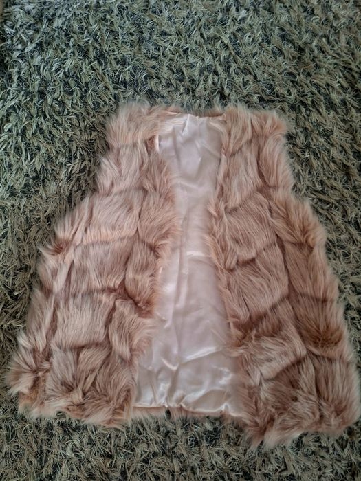 Vestuta Superbă Nouă