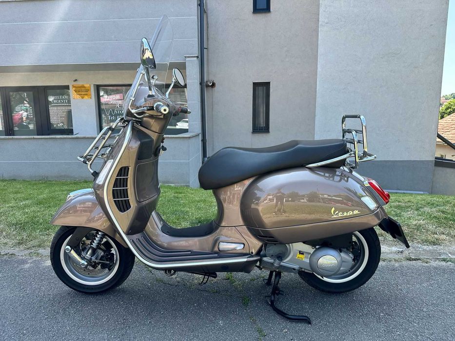 Piaggio Vespa GTS 300 ABS ~ Garanție 12 luni ~ Rate ~