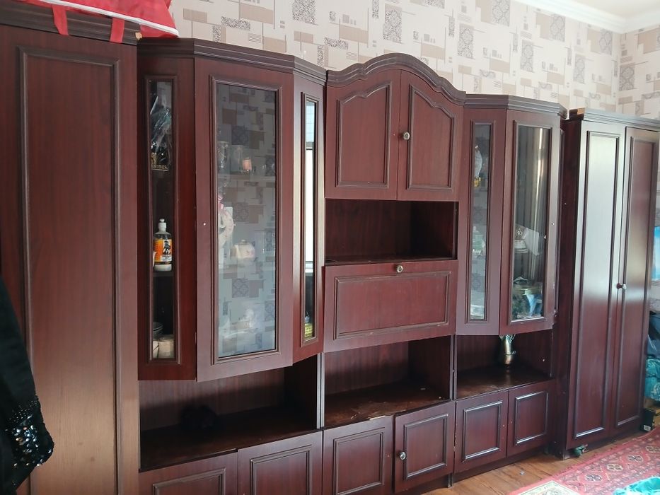 Mehmonxona uchun mebel