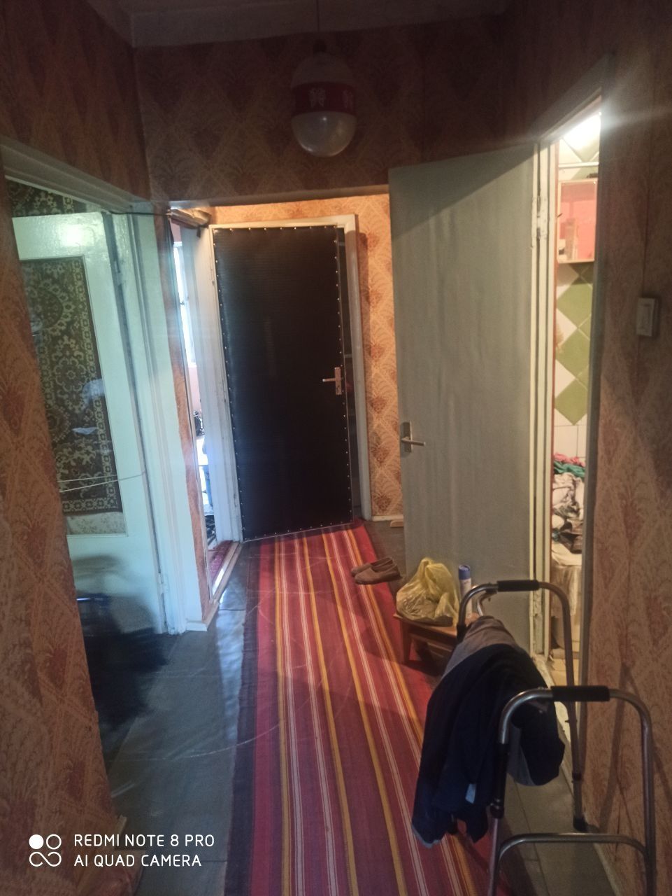 Продаётся квартира в Сергели 7, 2х комнатная, 4-этаж, лифтовой .