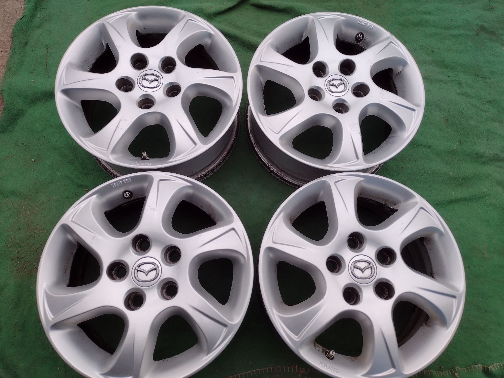 Borbet 15-5x114.3 ET52.5 6j Mazda 3