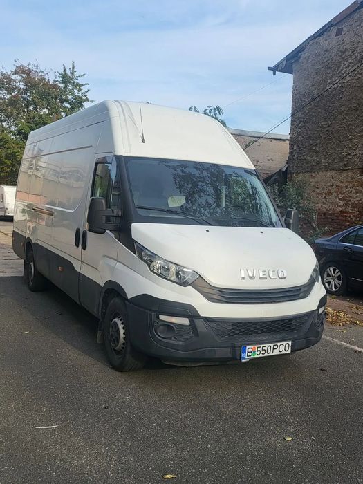 Iveco Daily Inregistrata pe societate platitoare de TVA, intra 5paleti