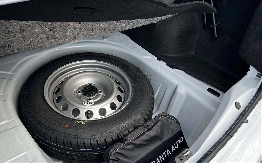 Dacia Logan 2018 doar 52.000KM PRIMUL PROPRIETAR Ținuta in Garaj