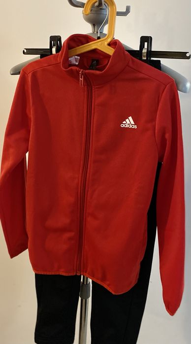 Trening Adidas, marime 7-8 ani
